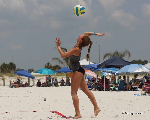 woman beach girl sport female court sand all child gulf sony sigma tournament volleyball shores f28 70200mm views50 views100 views200 views300 views250 views150 views350 slta77v