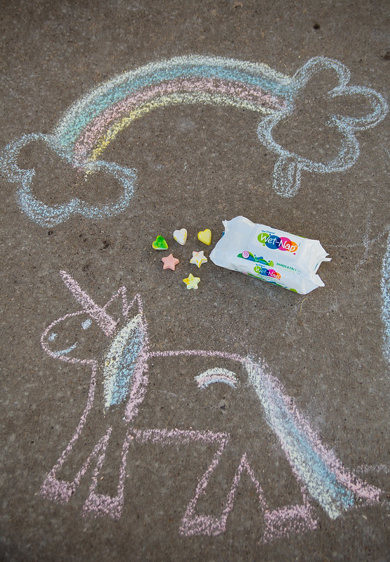 DIY Sidewalk Chalk #ShowUsYourMess #PMedia #ad