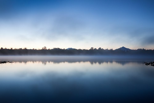 morning blue lake reflection water fog sunrise dark early bluehour watermirror lakecassidy