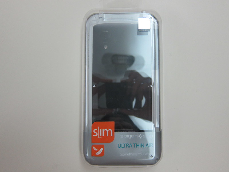 Spigen Ultra Thin Air Case for Nexus 5 - Packaging Front