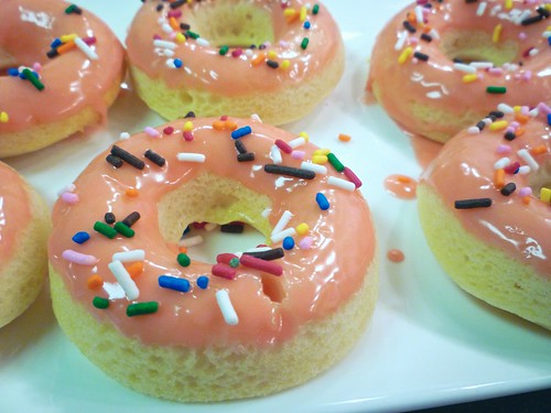 Baked Vanilla Donuts a.k.a. Homer Simpson Donuts