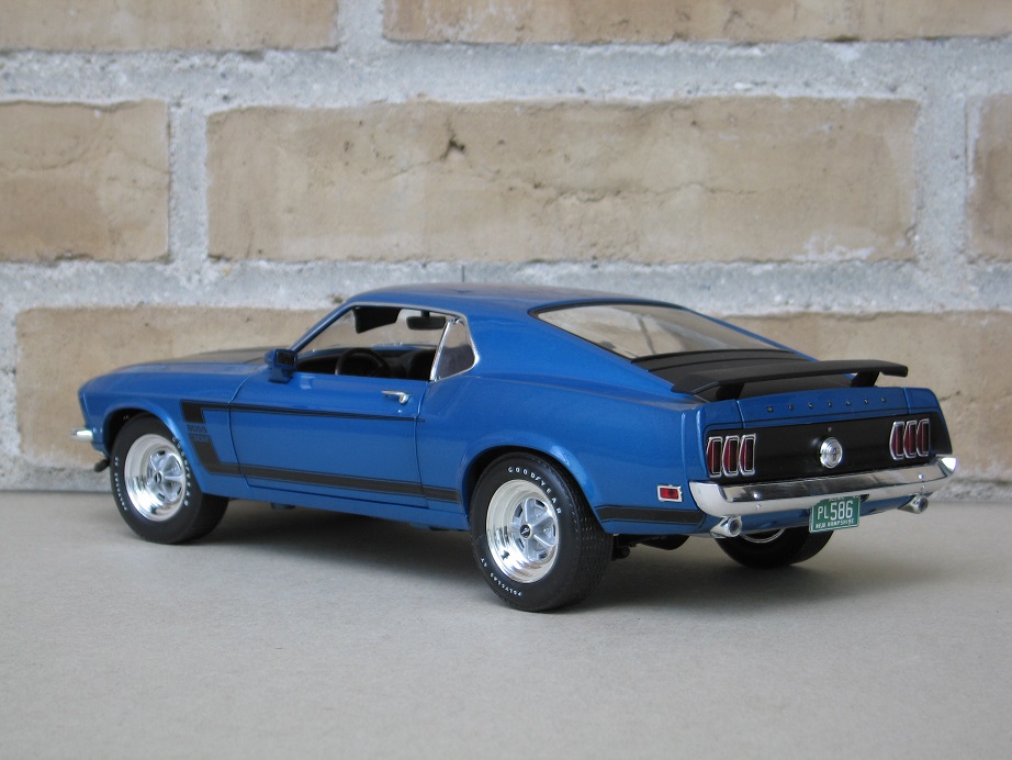 Highway 61 1:18 Ford Mustang Boss 302 '69 | DiecastXchange Forum