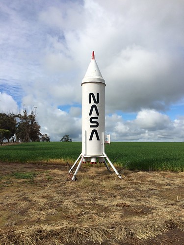 Random Country Sculpture of Nasa Rocket by Jimmerish MoBlog