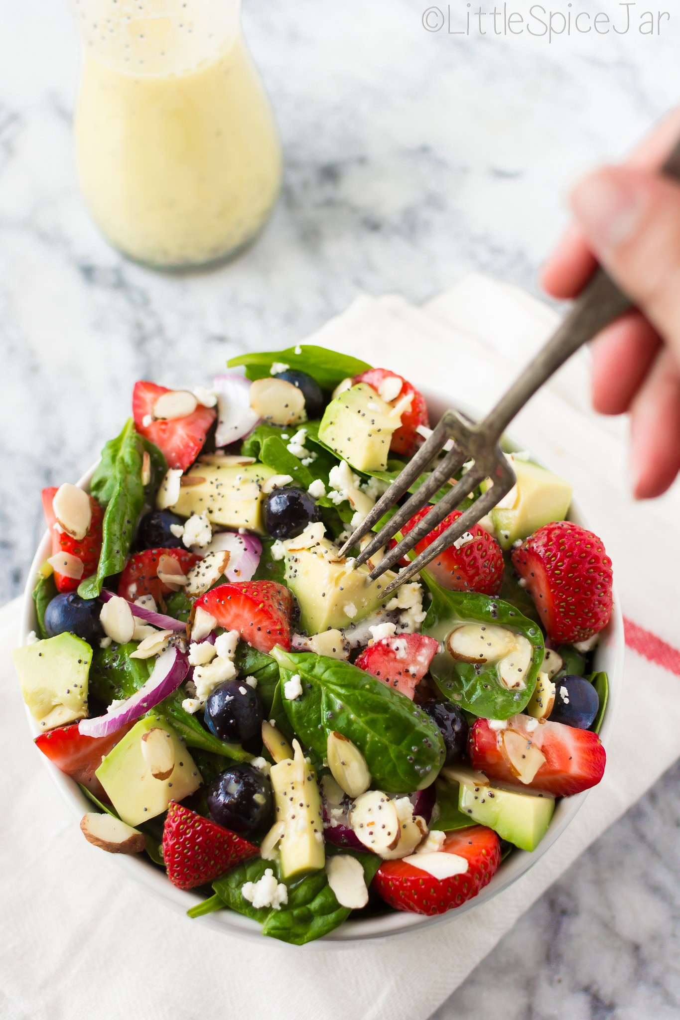 BERRY SPINACH SALAD + CITRUS POPPY SEED DRESSING