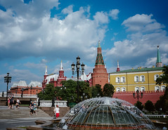 «Manezhnaya Square and Fountain»