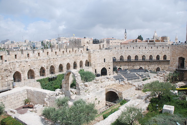 Jerusalen. La Torre de David  y la Explanada de las Mezquitas - A la búsqueda de la piedra antigua. (10)