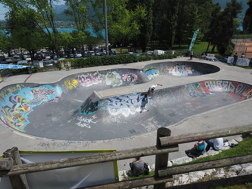 Ibiza - Annecy skatepark pool, pretty dope!