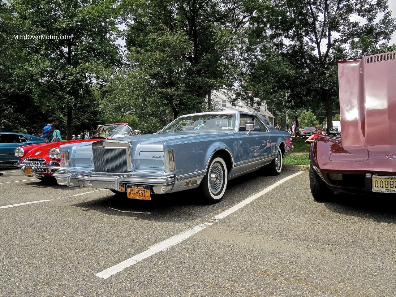 1978 Lincoln Continental Mark V Diamond Jubilee Edition Front