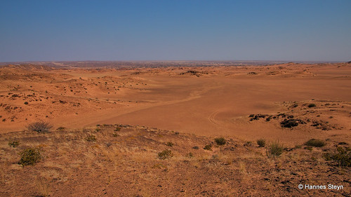 africa nature canon river landscapes scenery desert namibia namib kaokoland namibdesert 70d hoanib hannessteyn hoanibriver canoneos70d tamron16300mmf3563diiivcpzdmacro