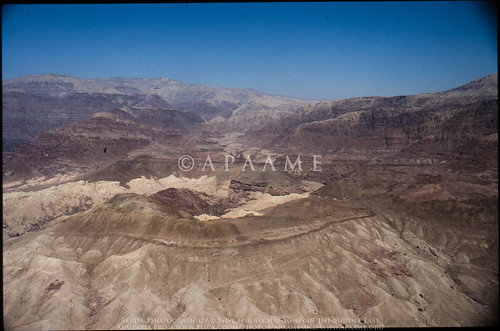 archaeology ancienthistory middleeast airphoto oblique aerialphotography aerialphotograph scannedfromslide aerialarchaeology jadis1904025 labrush megaj8807
