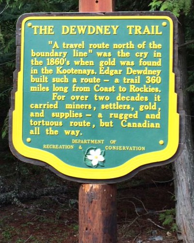 stopofinterest signs history britishcolumbia heritage plaques route rail trail