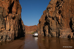 In the Puros Canyon and the Hoarusib River