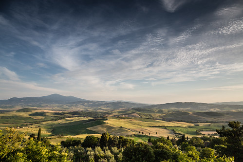 landscape tuscany fields pienza valdorcia unescoworldheritage eveninglight tuscan scenicsnotjustlandscapes gladiatorroad