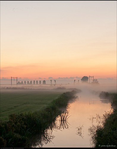mist fog sunrise nederland nl noordholland oudendijk zonsopkomst peterbijkerkeu