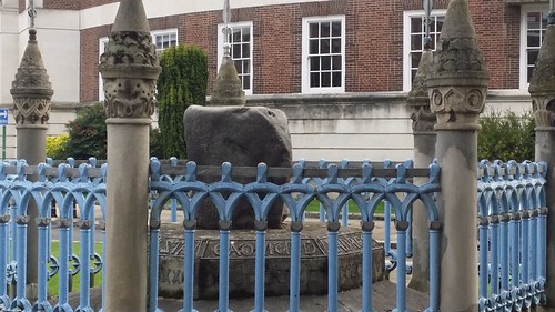 The Coronation Stone #sh #LondonLOOP