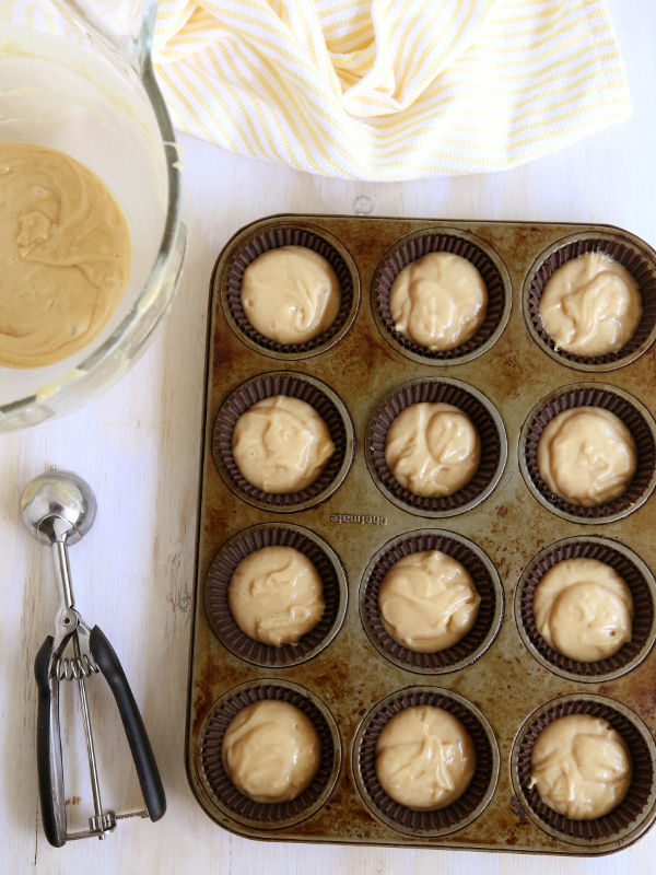 Peanut Butter Caramel Cupcakes | completelydelicious.com