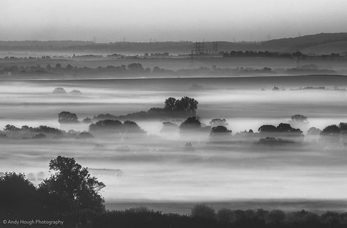 trees england mist landscape blackwhite soft unitedkingdom sony blanket layers pylons a77 southoxfordshire littlewittenham sonyalpha andyhough slta77 sonyzeissdt1680 andyhoughphotography