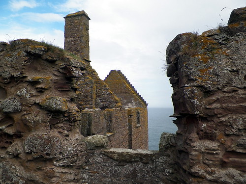 castle wall 1025fav scotland aberdeenshire unitedkingdom outdoor ruin ruine northsea nordsee ruinen stonehaven schottland dunnottarcastle schlos grosbritannien flickrbronzetrophygroup