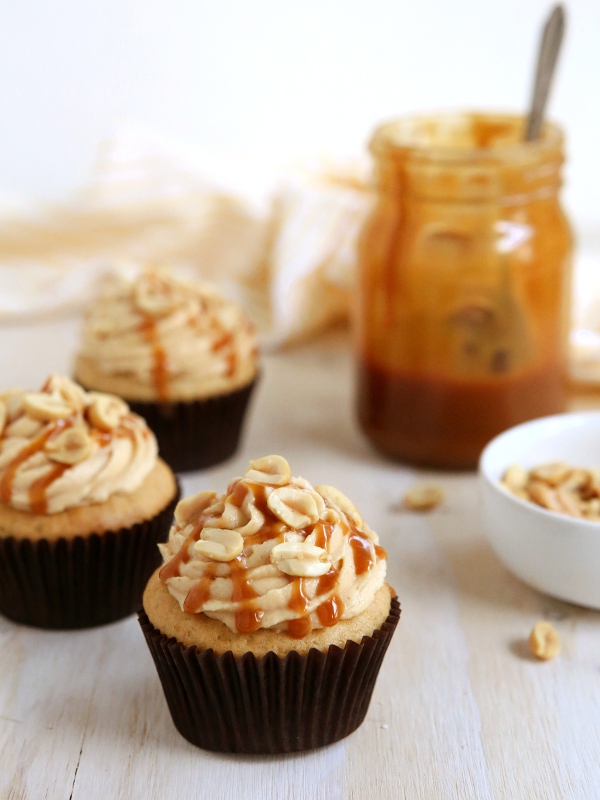 Peanut Butter Caramel Cupcakes | completelydelicious.com