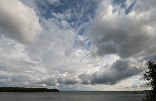 ontario clouds kingston lakeontario collinsbay