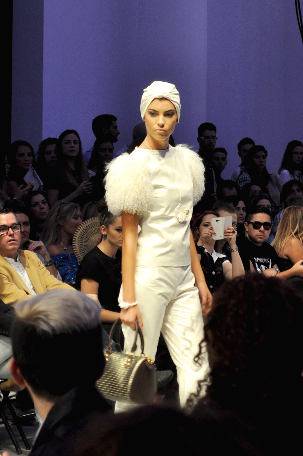 GS ESSENCE'S LIVE gabriel seguí peletería XVII Valencia Fashion week, something fashion blogger spain leather fur design show catwalk, vfw 17 museo del carmen