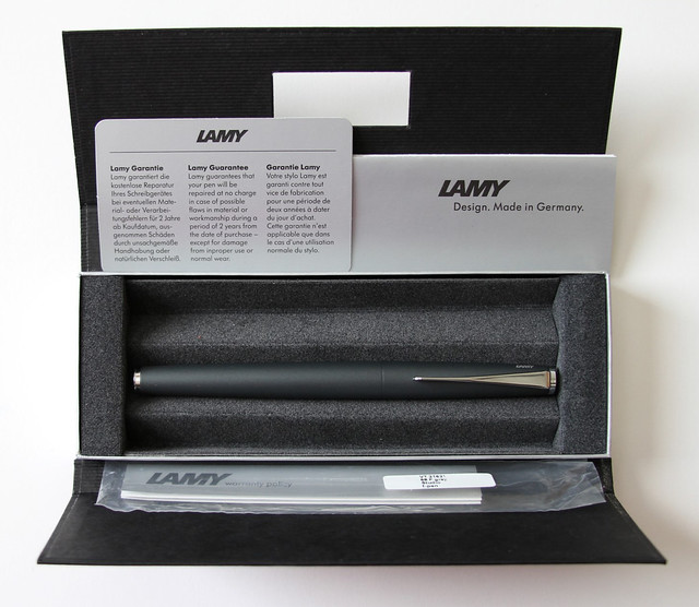 Review: Lamy Studio Platinum Grey Fountain Pen - 14K Fine @Lamy @LamyUSA