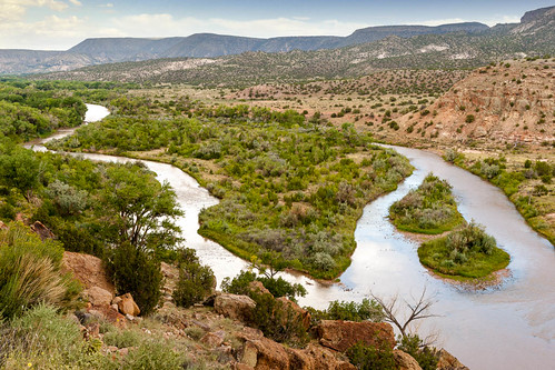 abiquiu riochama landscape southwest water gallina newmexico unitedstates desert nature river barcelona catalonia spain photoshopprocessedimages catalunya