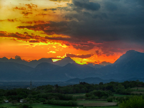 sunset fagagna feagne friuli italy italia country mountains countryside hills clouds
