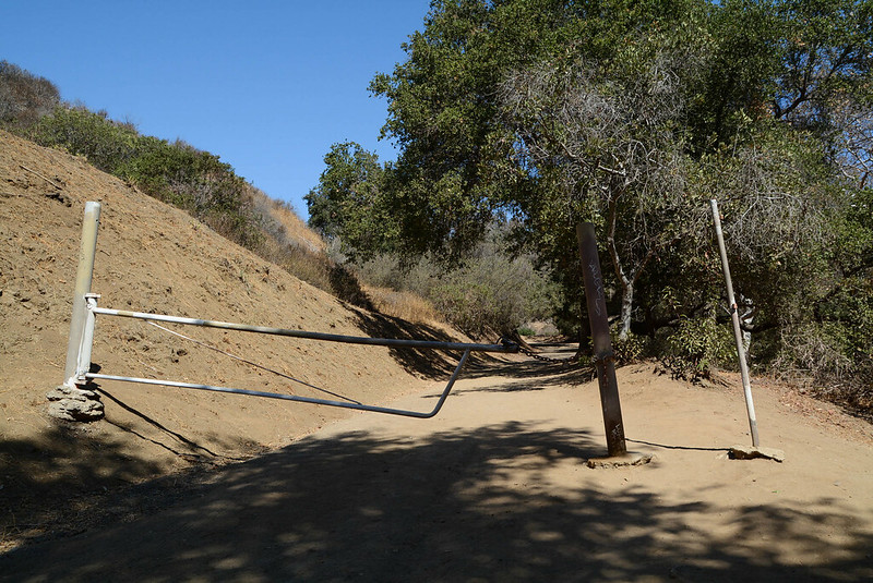 Canyon Boulevard Trail