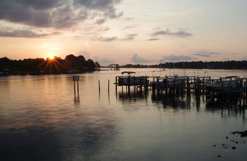 sunrise boats dock bayou boatdock