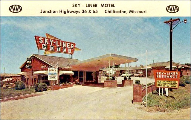 Sky-Liner Motel - Chillicothe, Missouri U.S.A. - 1950s