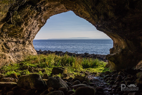sea scotland meer cave isleofarran höhle schottland machrie kingscaves grosbritannienundnordirland