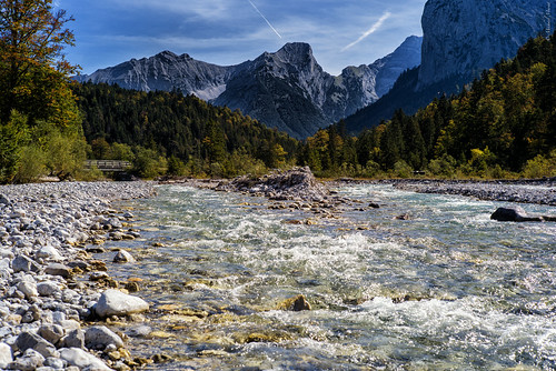 leica water river 50mm austria tirol österreich stream m karwendel m240 colorefexpro leicasummilux50mmf14ii hinterris risbach