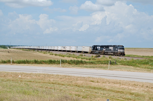 train texas railway transportation locomotive bnsf valleyview norfolksouthern roadrailer