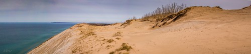 sand dune 9 scenic overlook lakemichigan beach grass southmanitouisland sleepingbear piercestocking mi michigan spring march2017
