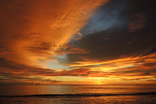 sunset mer sumatra indonesia nuages coucherdesoleil padang océanindien sumaterabaratsumbarwestsumatra