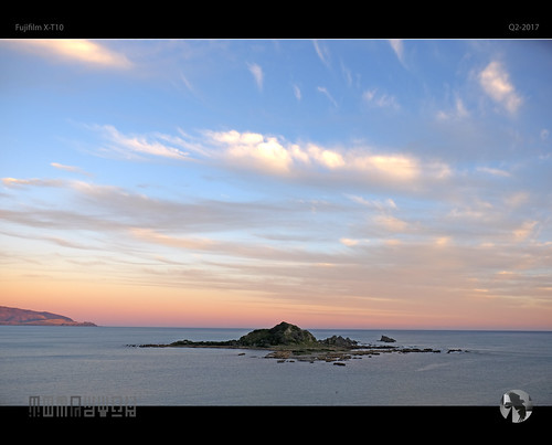 fb tomraven aravenimage island sky cloud clouds sun sunset pastel water beach seascape coast coastal newzealand q22017 fujifilm xt10 ev 500px