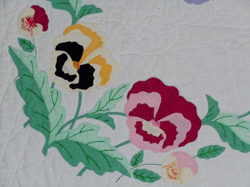 Lee Ward's Pansy kit quilt #08-90541