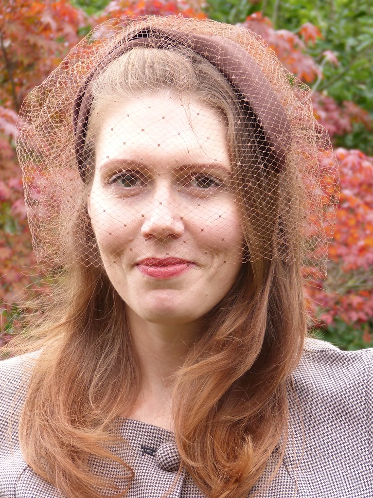 Brown bow hat
