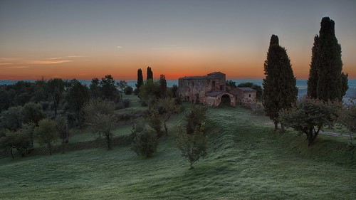 italy sunrise dawn tuscany montepulciano 2014