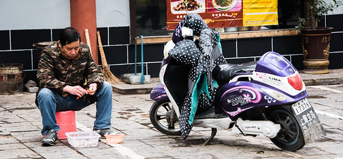 2016 china cropped jingzhou nikon nikond750 nikonfx tedmcgrath tedsphotos vignetting shlima shlimamotorcycle male streetscene street seated sitting seats denim denimjeans bike wheels transportation