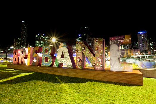 23/10/14: Brisbane Sign for G20