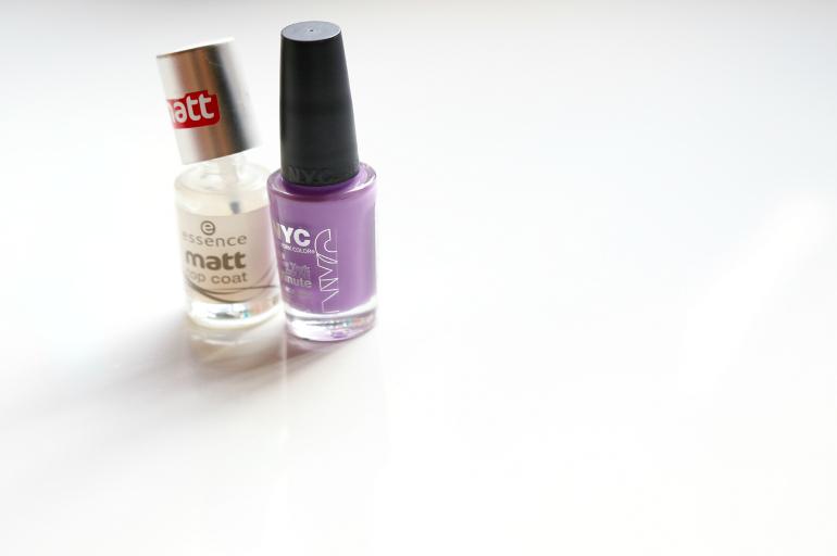 new york color nagellak, nyc nagellak, nyc lavender blossom, paarse nagellak, essence matt top coat, matte topcoat, matte nagellak, matte nails, matte nagels, nails of the day, beautyblog, fashion blog, fashion is a party