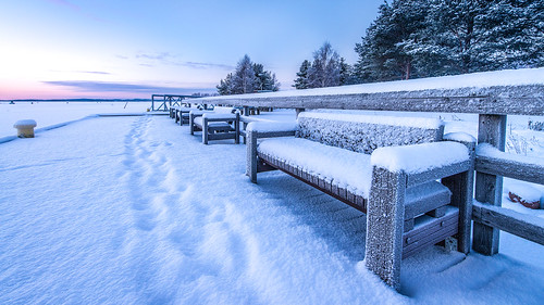 winter sunset lake suomi finland bench lens landscape pier frozen nikon zoom freezing fi nikkor dslr 169 ultrawide d800 lieksa pohjoiskarjala pielinen 81700 1424mmf28