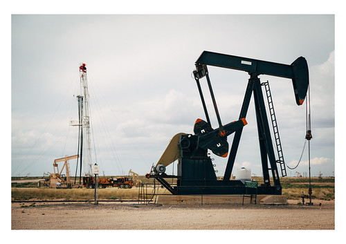 county new usa west field america canon mexico texas lift desert artificial basin gas pump rig oil 5d patch eddy crude pumpjack permian markiii oilgas workover m35d