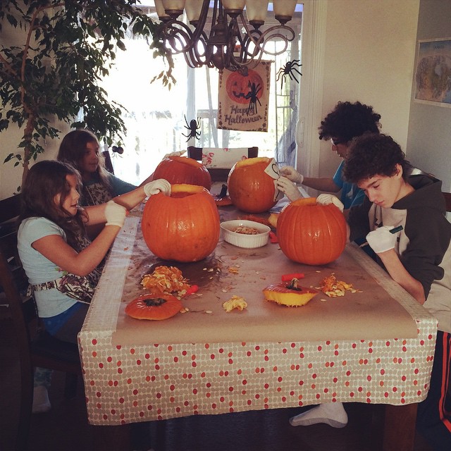 Pumpkin carving #halloween #pumpkincarving #spooky #boo