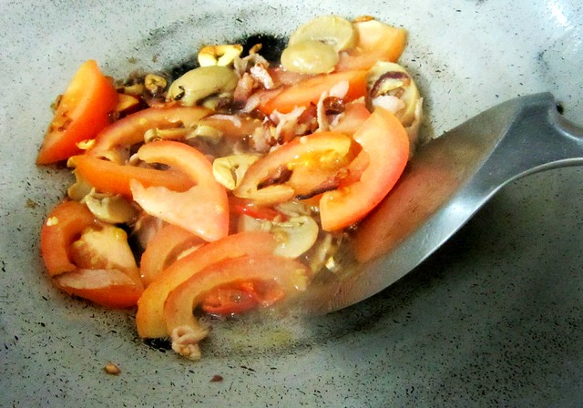 Mushrooms tomatoes & chili