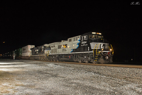 norfolk southern train railroad freight intermodal rockmart georgia division atlanta north district ac44c6m 4004 295 chicago il jacksonville fl locomotive ge