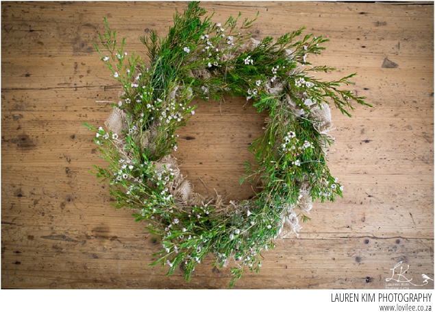 DIY floral & hessian wreath tutorial