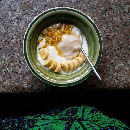 The best things in life are ... tropical  Le fruitbowl  Yogurt Soursop cream Passionfruit Banana  I'm half asleep. So good - filling and fragrant